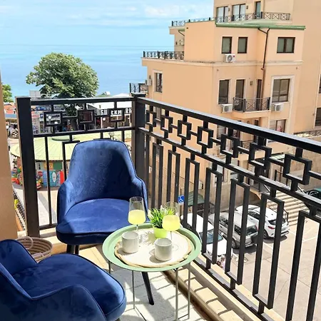 - Beachfront - Zlatna Kotva A60 Apartment Golden Sands